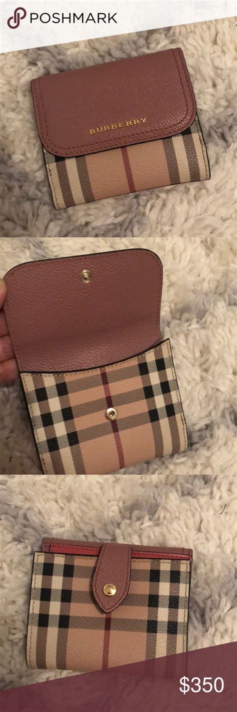 authentic burberry wallet.